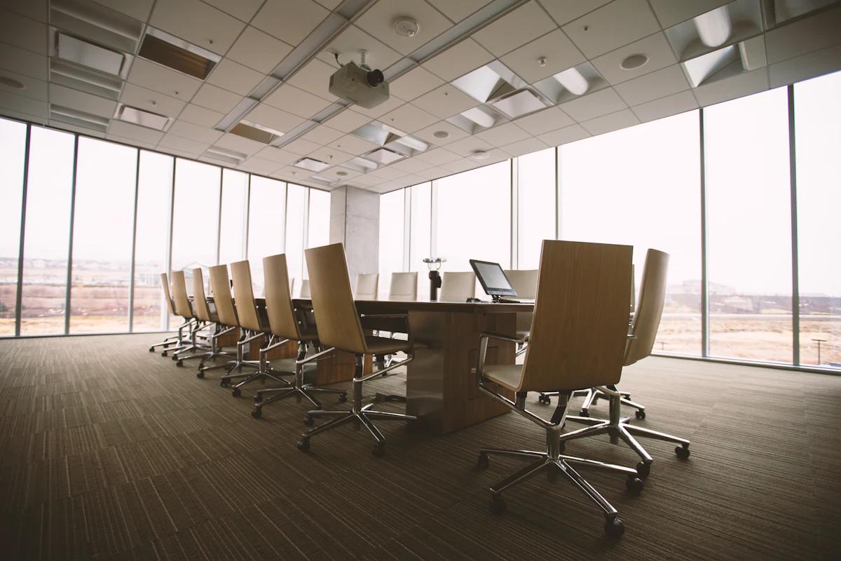 Meetingraum oder Seminarraum -- was ist der Unterschied?