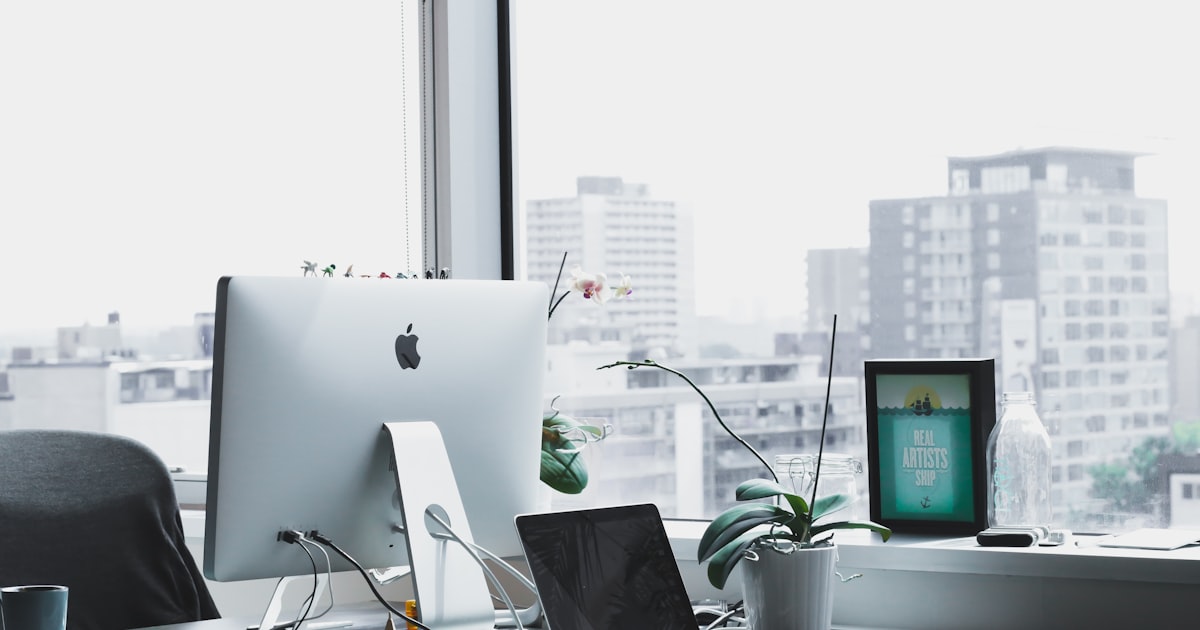 Beleuchtung im Büro: Der Schlüssel zur optimalen Arbeitsatmosphäre